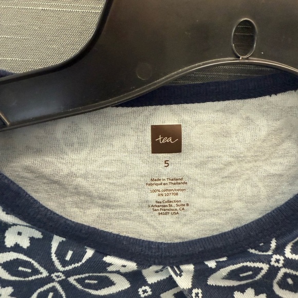 Tea Collection Blue and White Patterned Top New no tags Size 5 - Picture 2 of 3